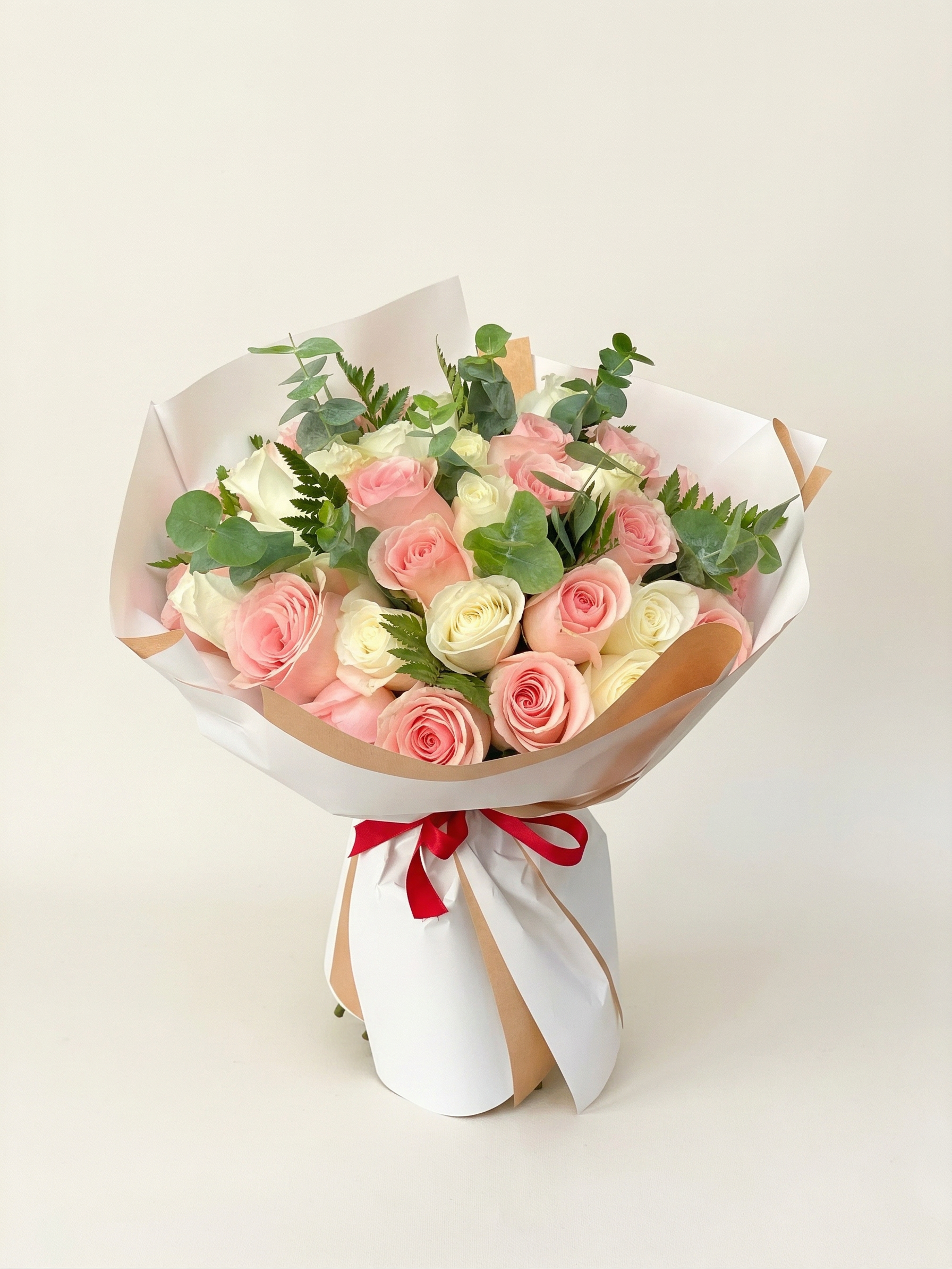 36 rosas blancas