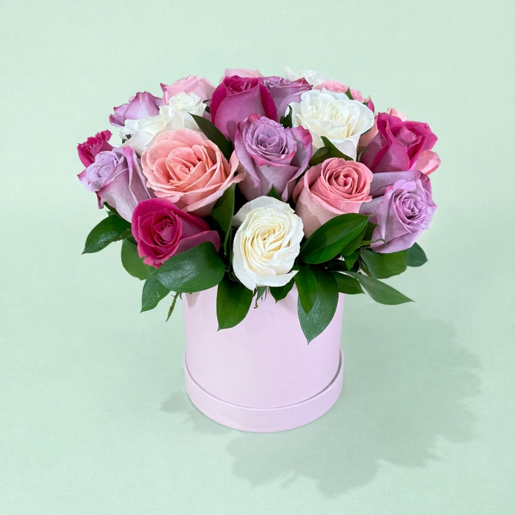 Caja 24 rosas claros