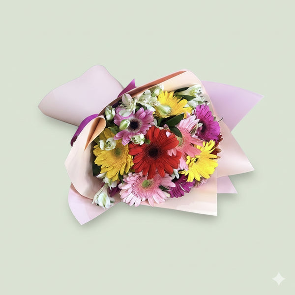 Ramo de 12 gerberas coloridas con astromelia